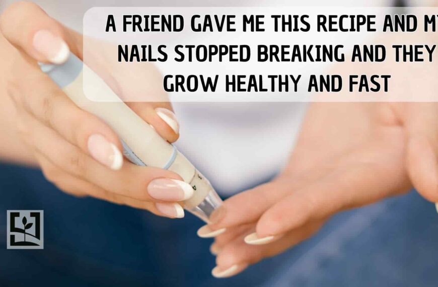 A FRIEND GAVE ME THIS RECIPE AND MY NAILS STOPPED BREAKING AND THEY GROW HEALTHY AND FAST